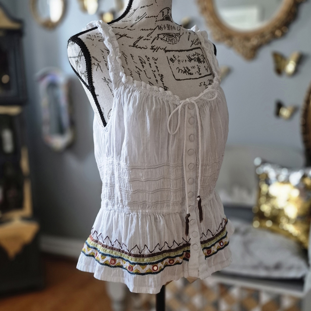 Boho Granola White Embroidered Women's Top Medium - Picture 2 of 9